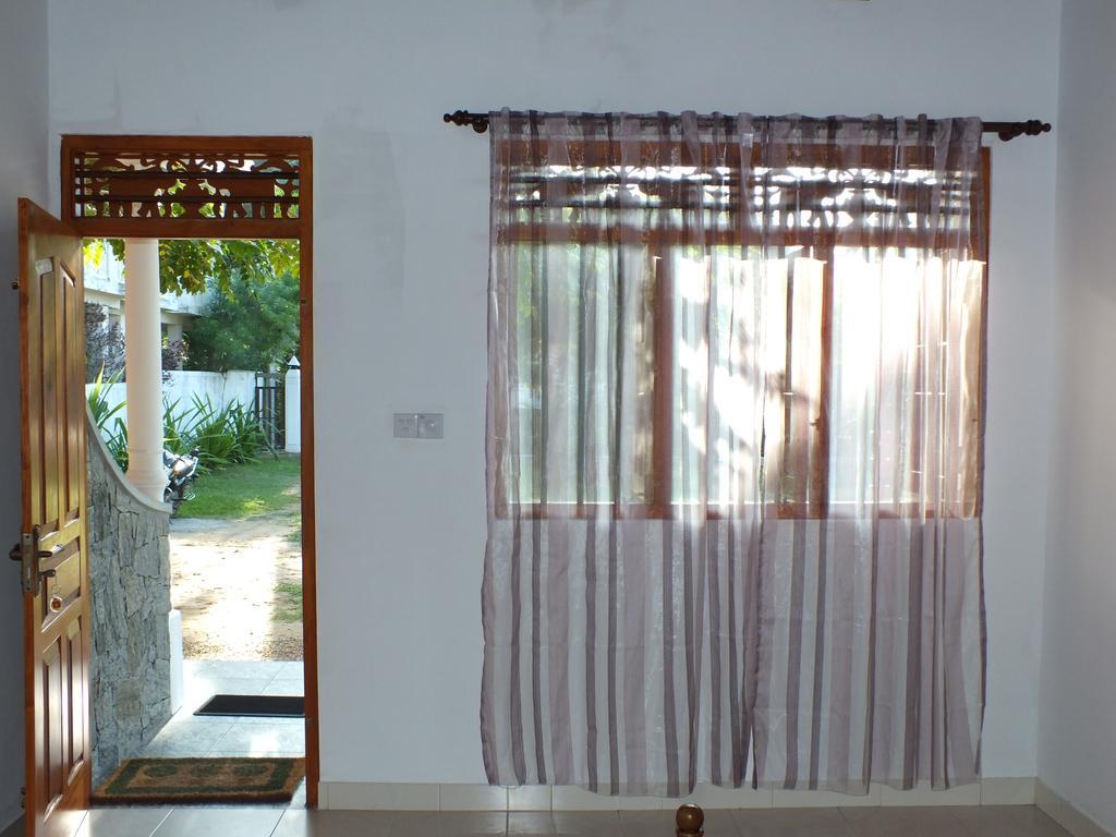 Beach Corner Hotel Weligama Phòng bức ảnh
