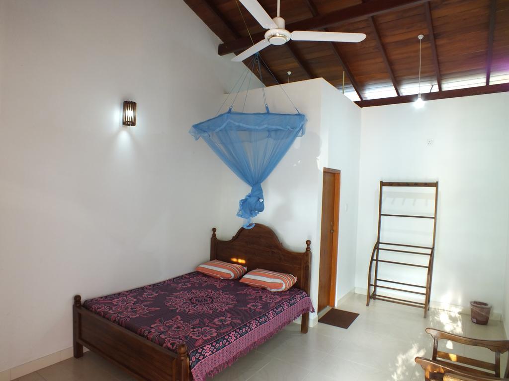 Beach Corner Hotel Weligama Phòng bức ảnh