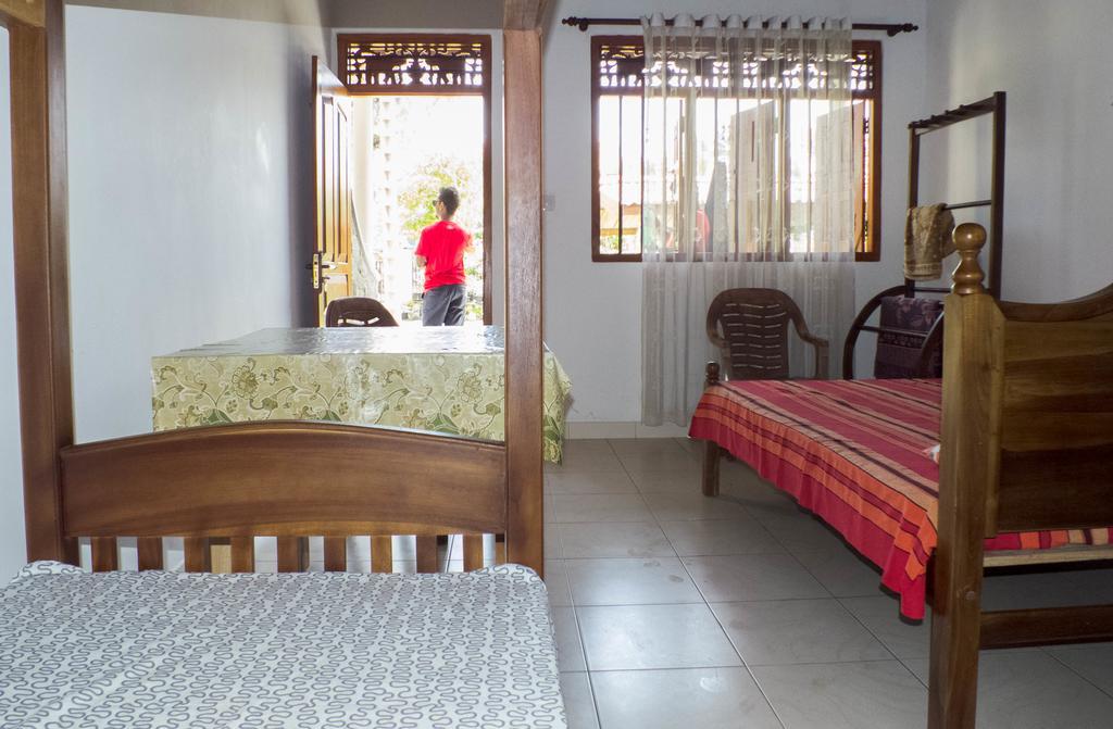 Beach Corner Hotel Weligama Ngoại thất bức ảnh
